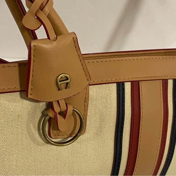 Etienne Aigner Vintage Khaki Shoulder Bag - Very Good Condition - Picture 10 of 12